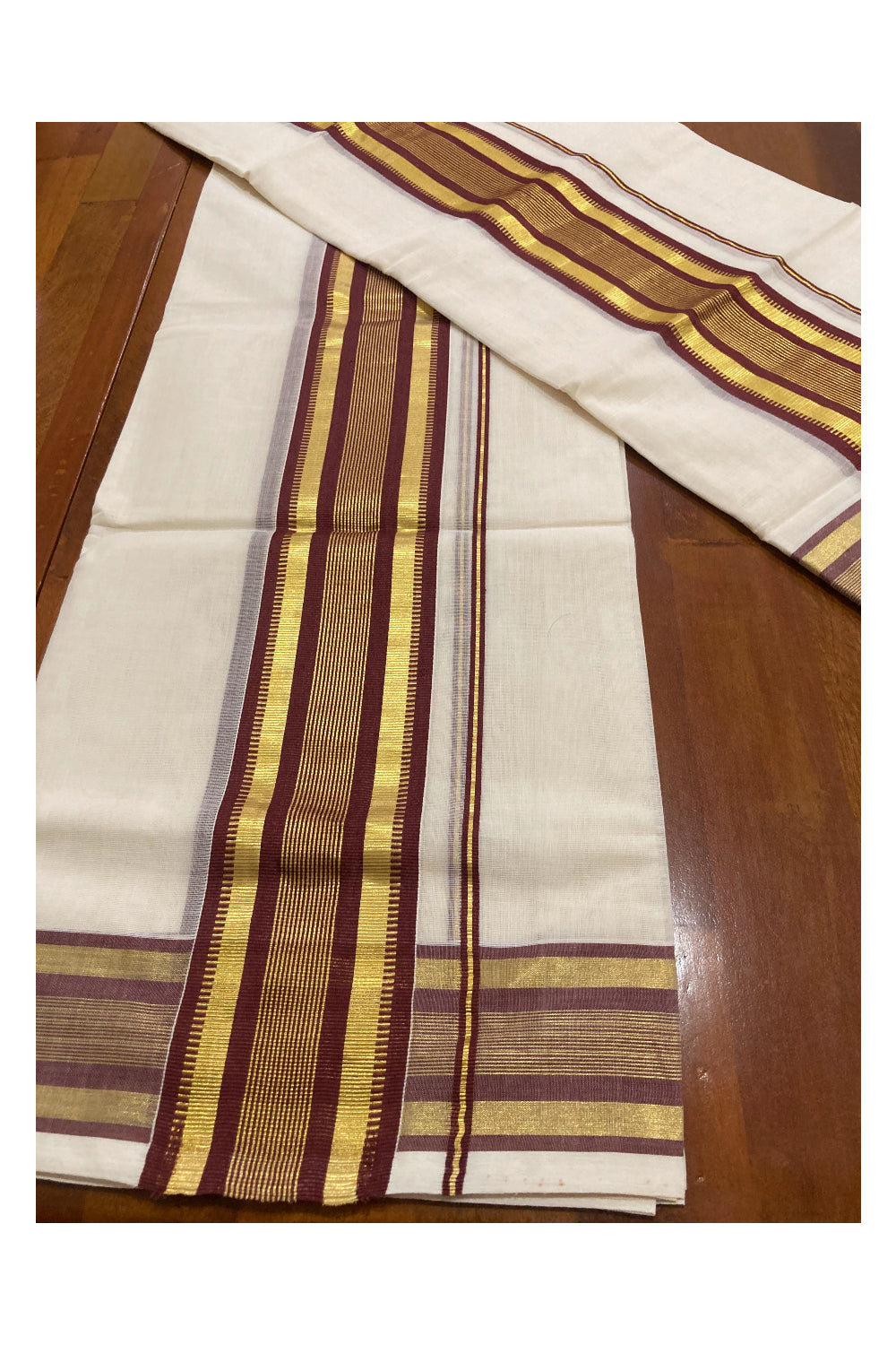 Southloom Premium Handloom Single Set Mundu with Kasavu and Maroon Border