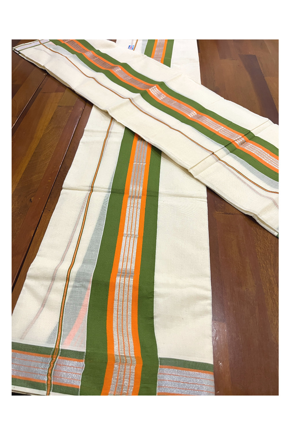 Pure Cotton Mundum Neriyathum Single (Set Mundu) with Silver Kasavu Green and Peach Border 2.80 Mtrs