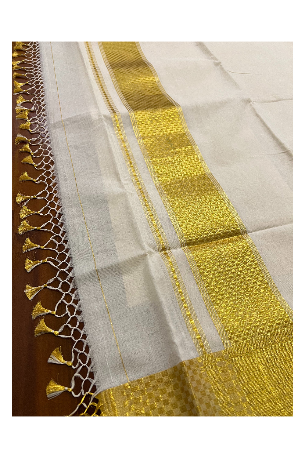 Southloom Super Premium Unakkupaavu Wedding Handloom Saree with 4 inch Paa Neythu Pallu and Border