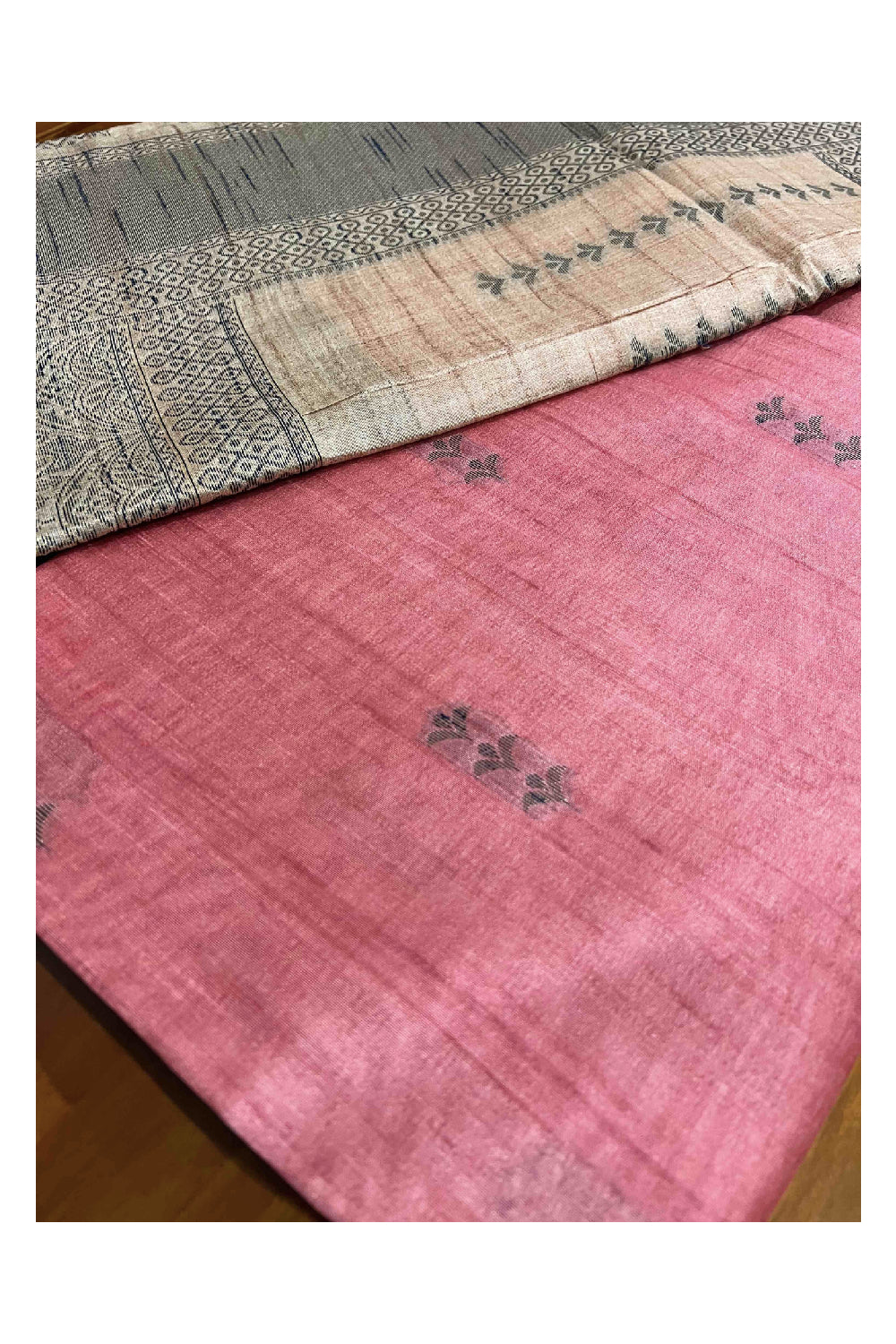 Southloom Pink Semi Tussar Butta Works Saree with Designer Border