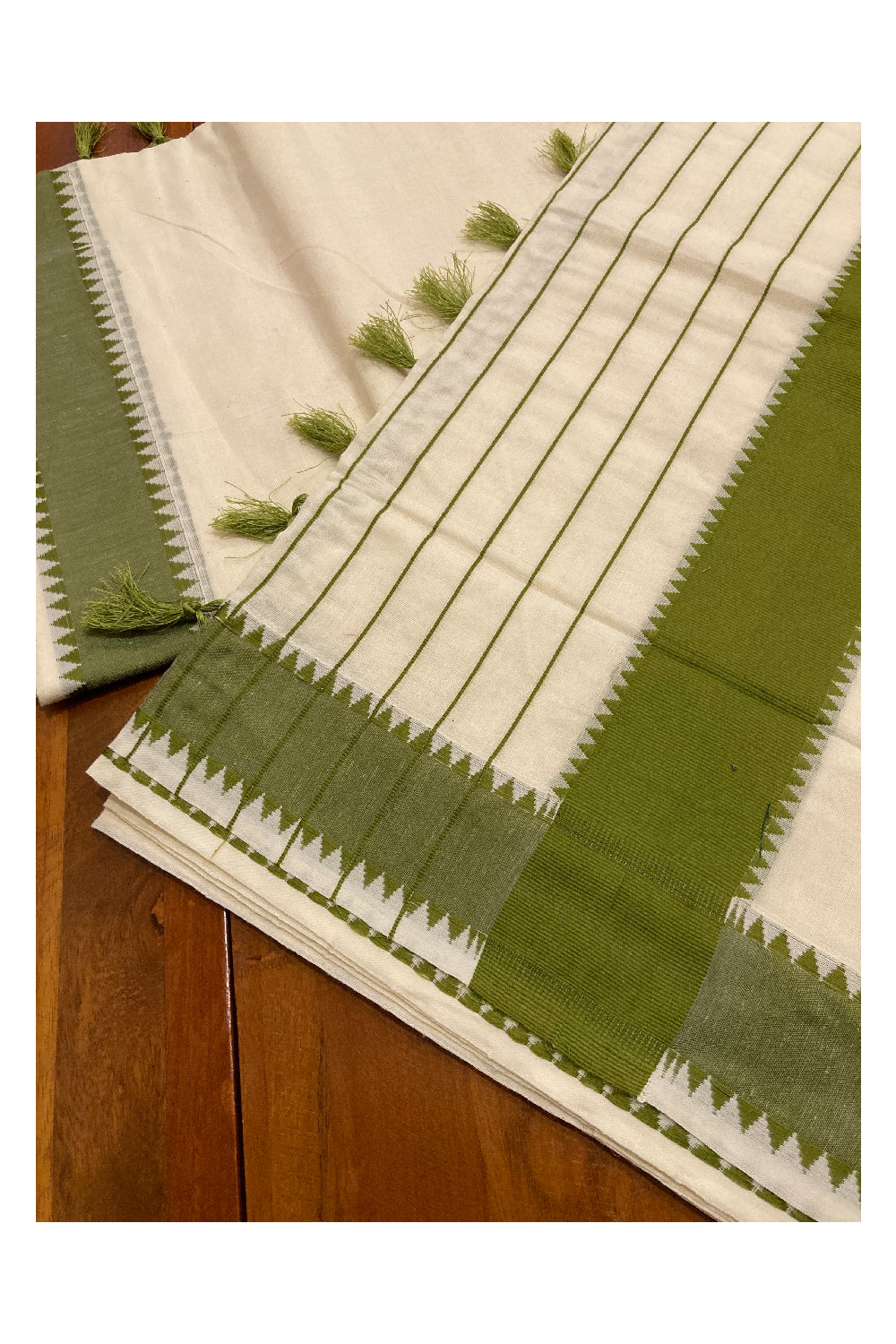 Southloom Onam 2022 Kerala Saree in Olive Green Kara Temple Border (with Tassels)