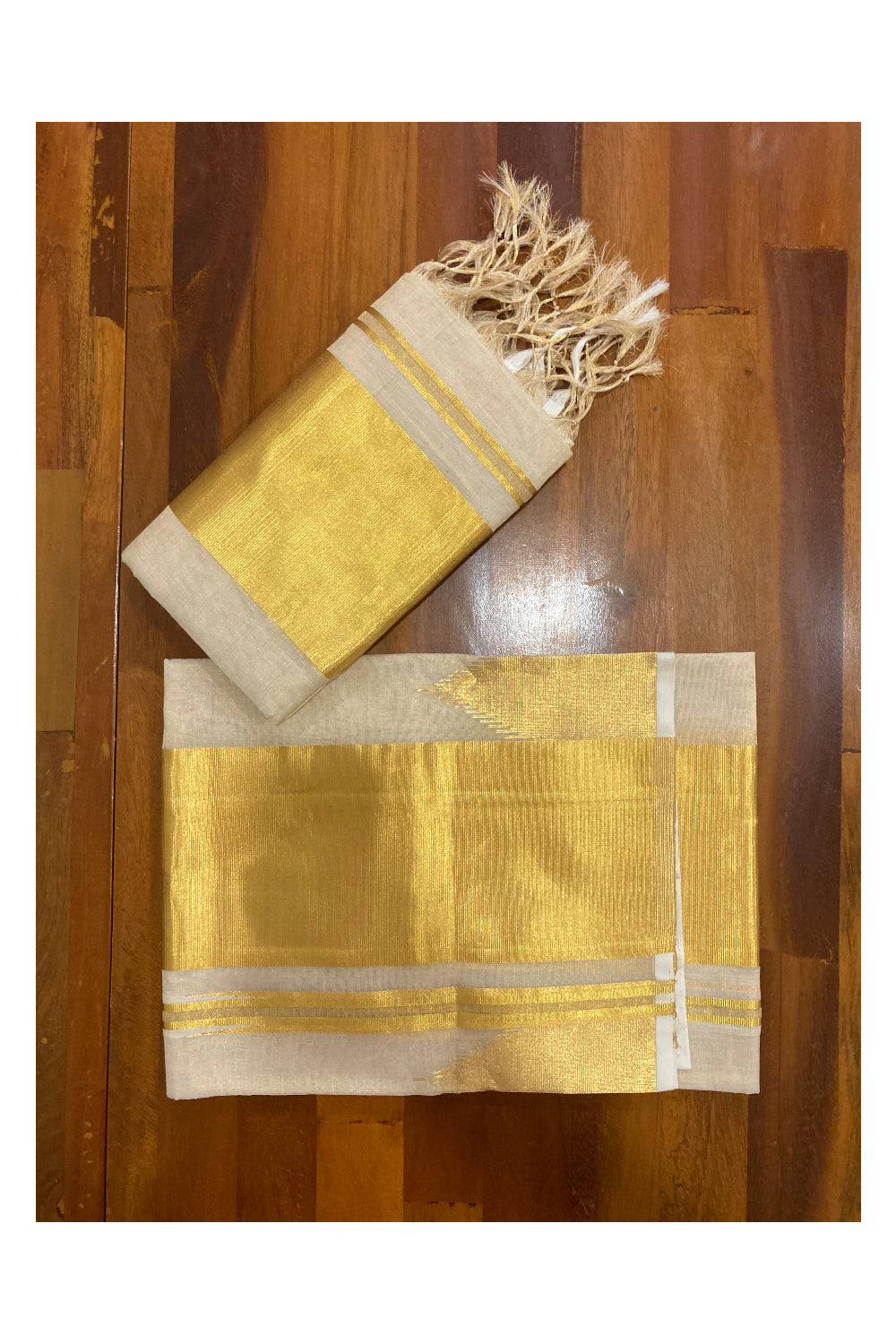 Southloom™ Handloom Tissue Kasavu Single Mundum Neriyathum (Set Mundu) with Temple work on Border
