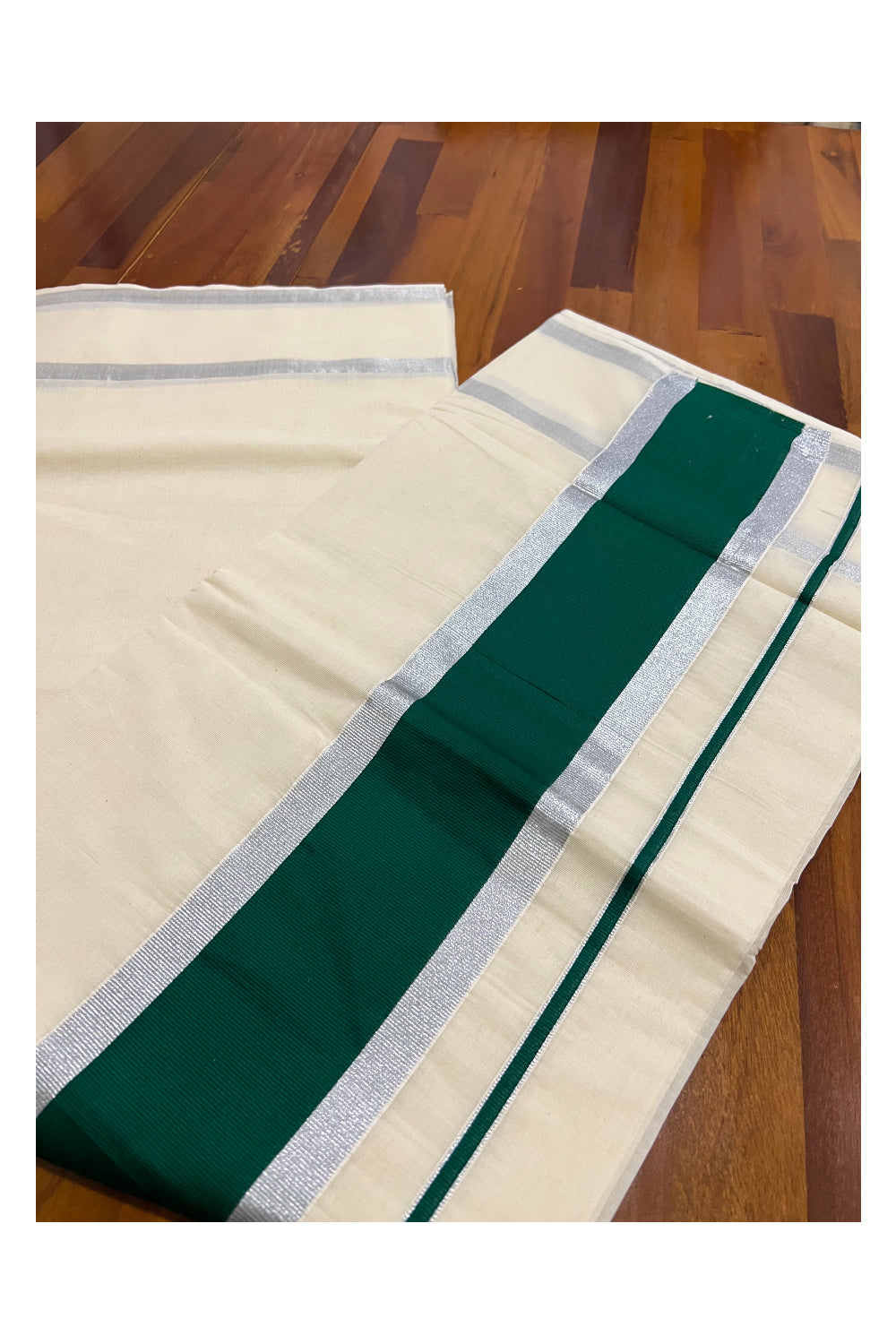 Pure Cotton Kerala Plain Saree with Silver Kasavu and Green Pallu