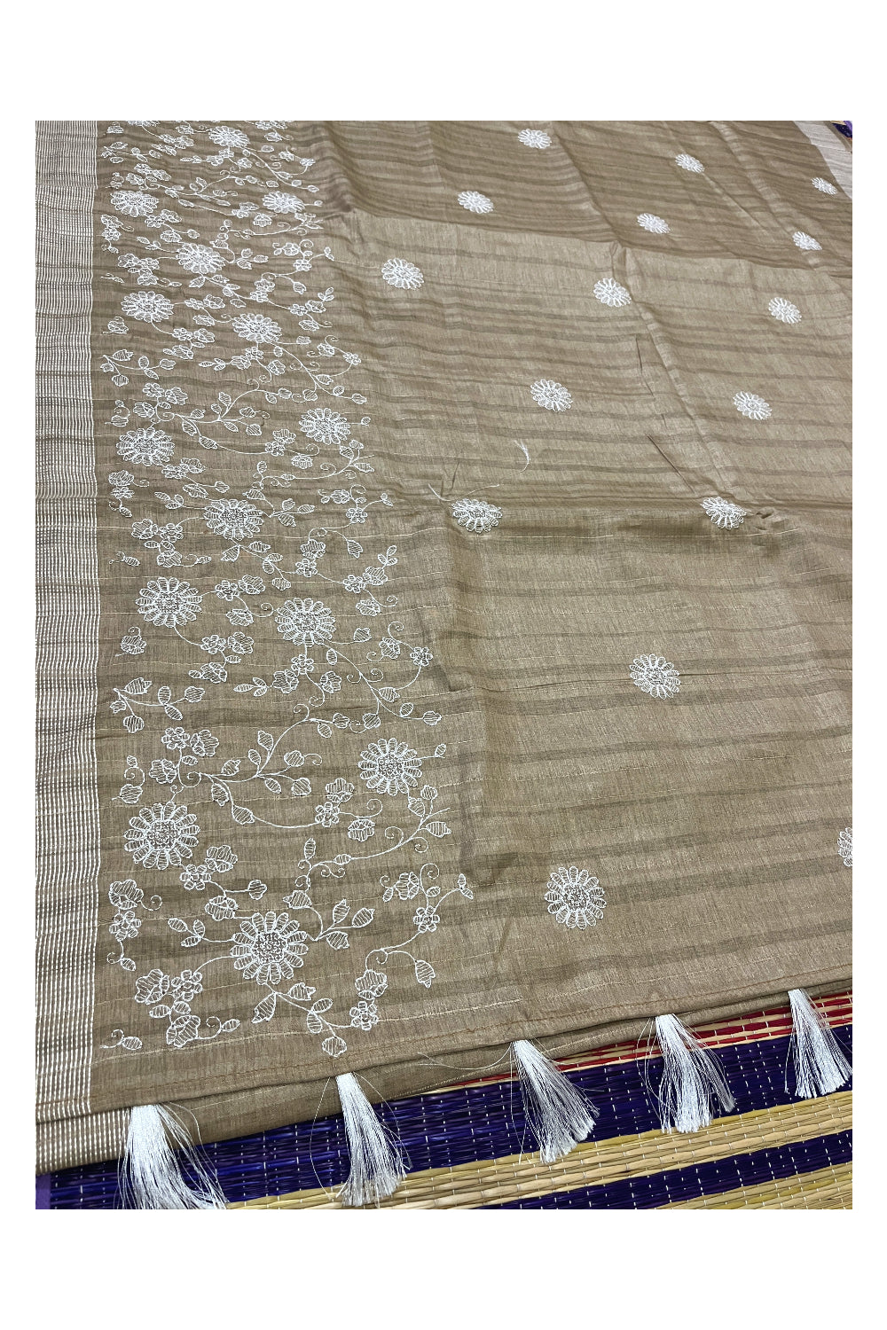 Southloom Cotton Brown Saree with Thread works on Body and Pallu