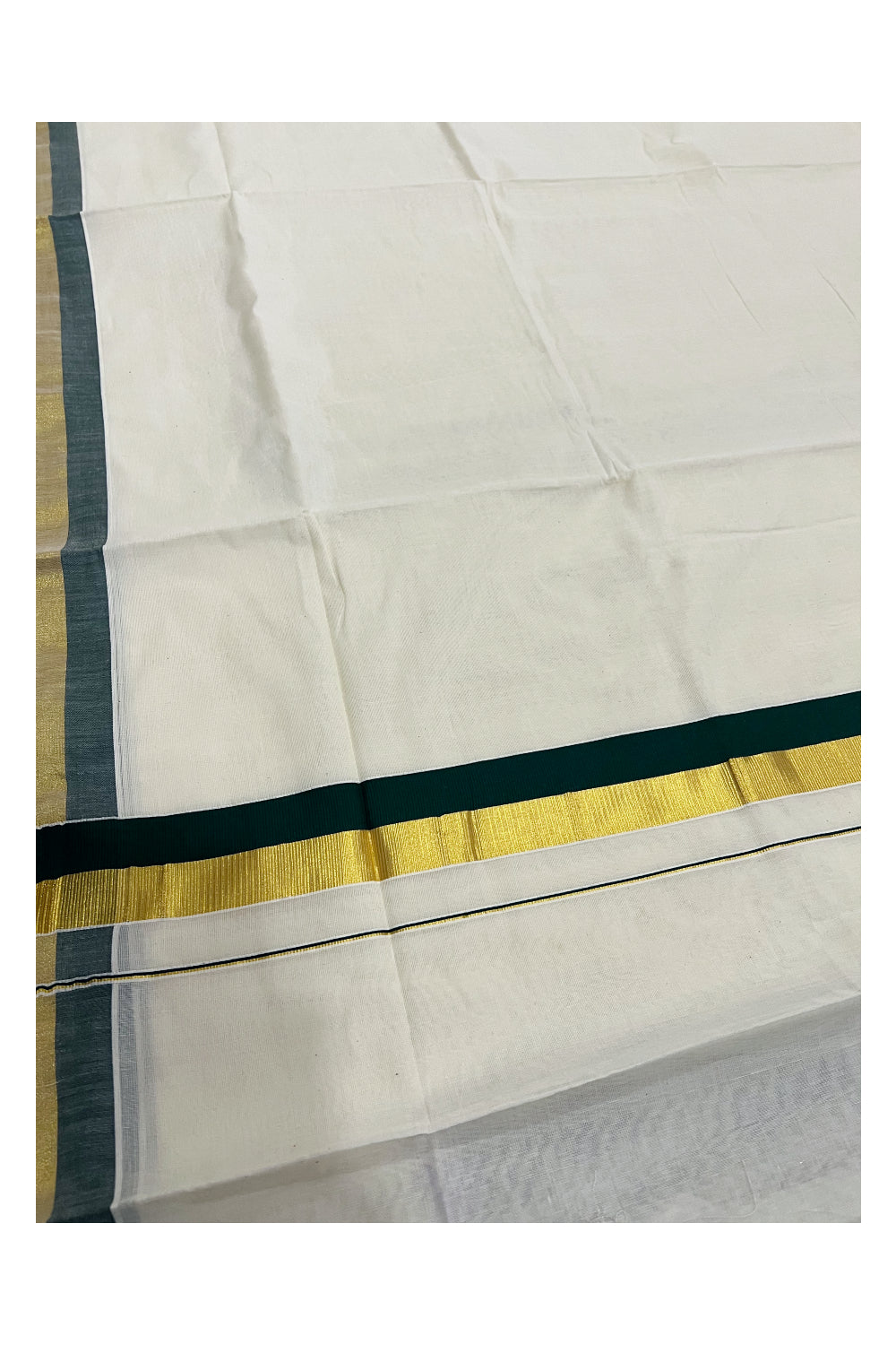 Kerala Pure Cotton Plain Saree with Kasavu Dark Green 2 inch Border and Pallu