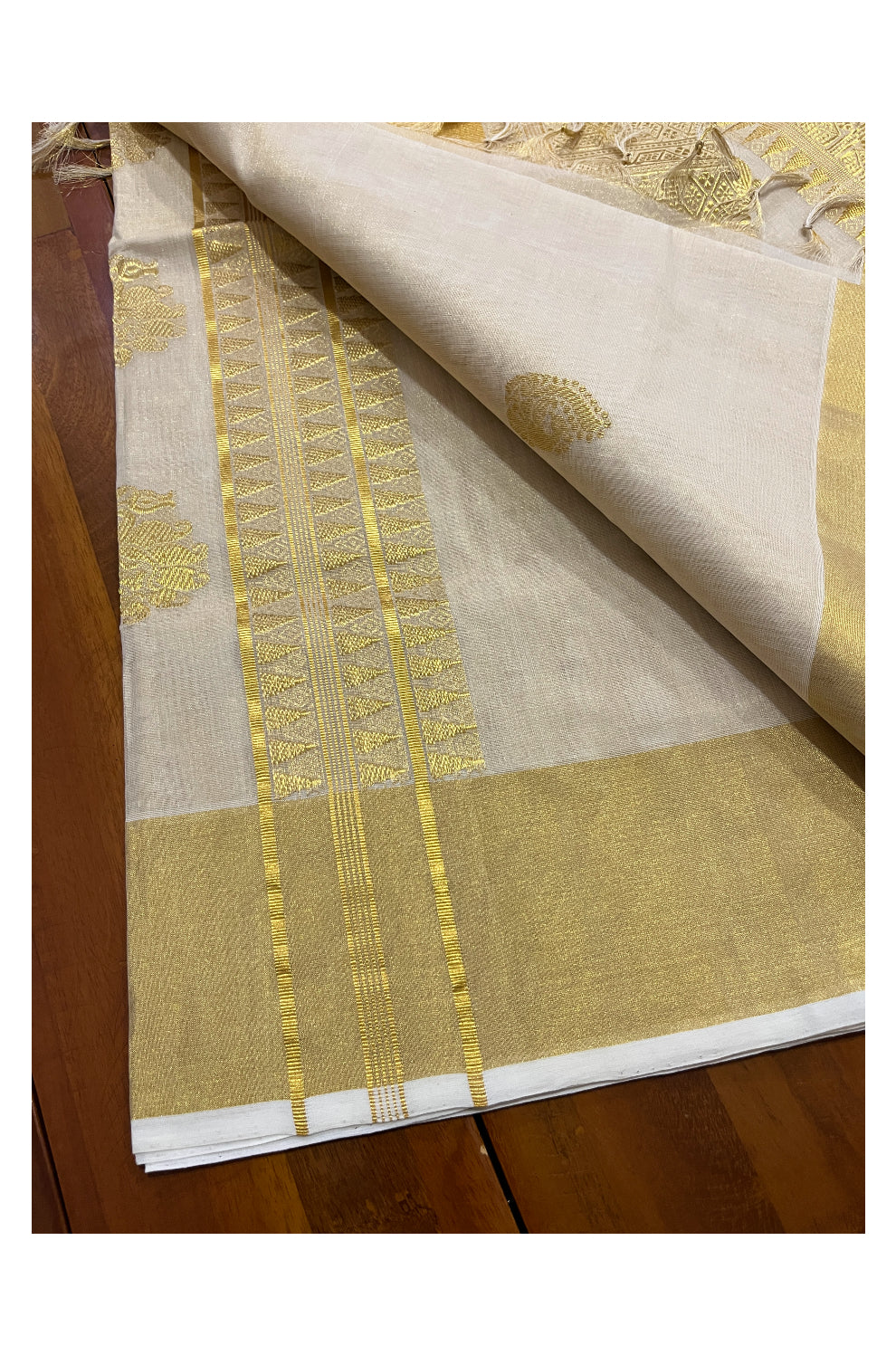 Southloom Premium Handloom Tissue Kerala Saree with Kasavu Heavy Woven Works