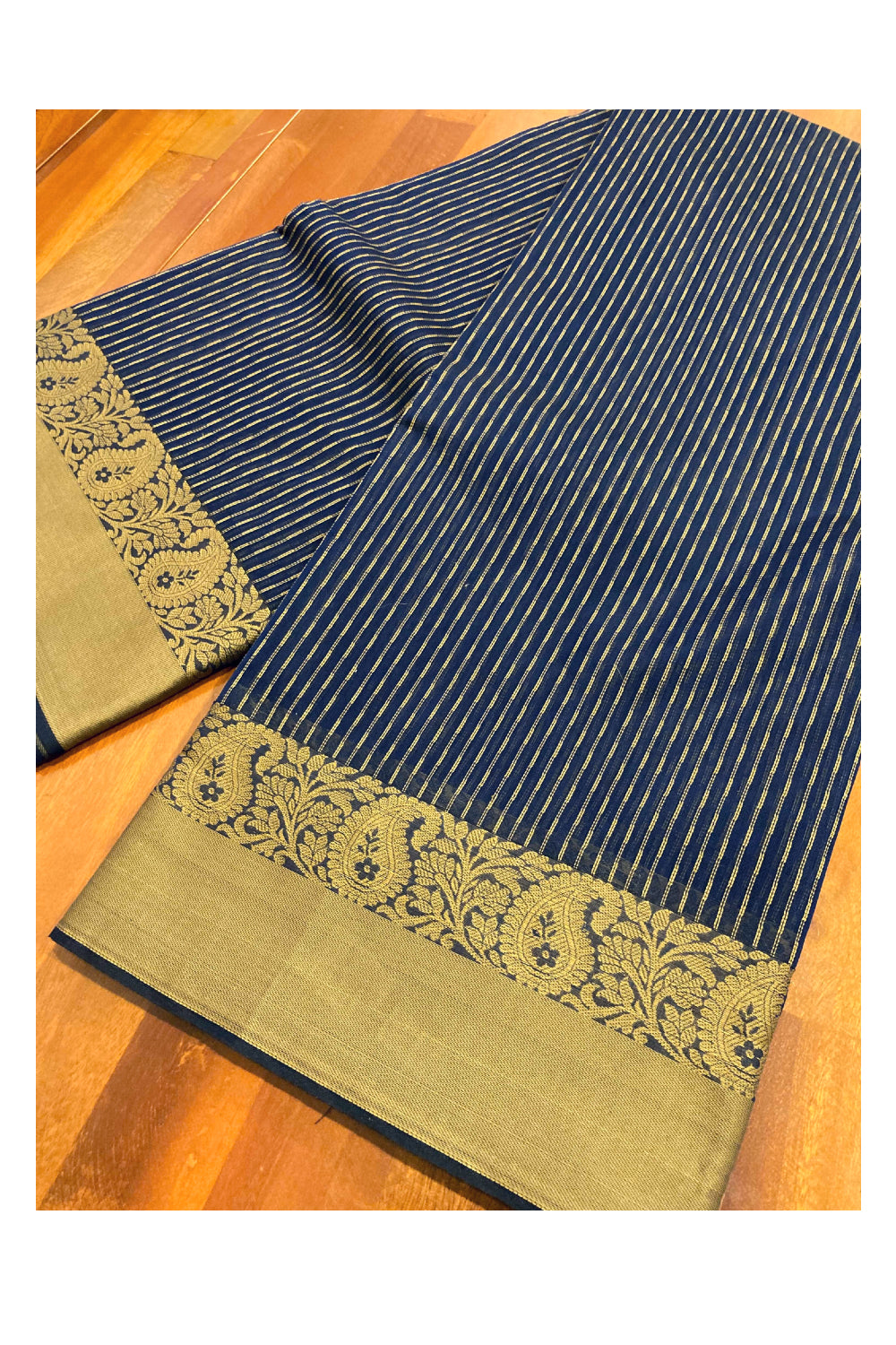 Southloom Sico Gadwal Semi Silk Saree in Dark Blue and Beige with Paisley Motifs (Blouse Piece with Work)