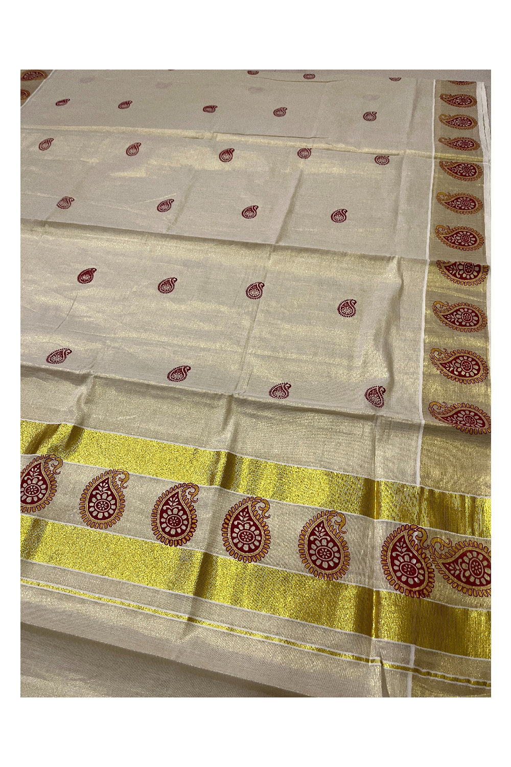 Kerala Tissue Kasavu Red Paisley Block Printed Design Saree