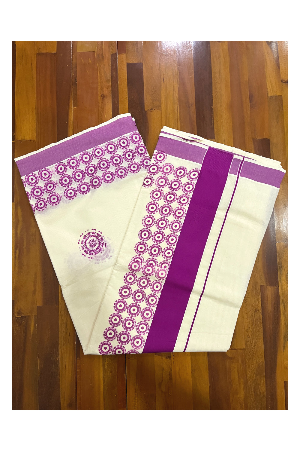 Pure Cotton Kerala Saree with Magenta Block Prints on Border and Pallu