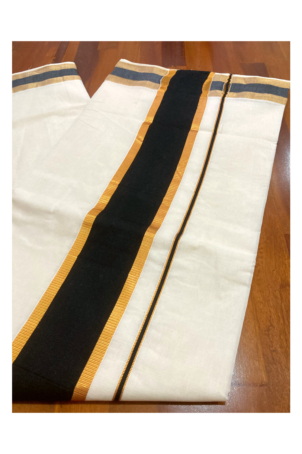 Kerala Pure Cotton Plain Saree with Kasavu and Black Border