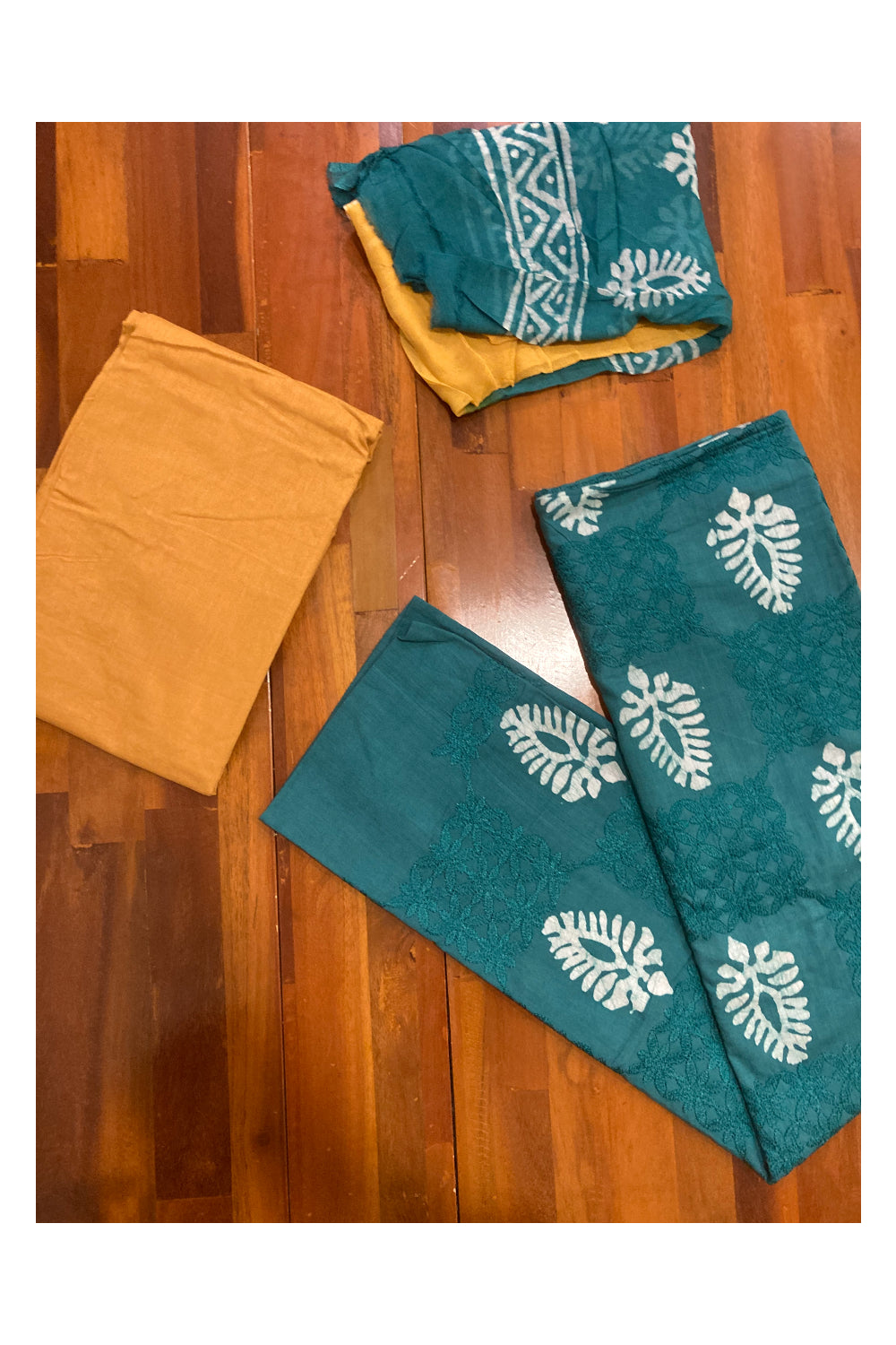 Southloom™ Cotton Churidar Salwar Suit Material in Green and Thread Works