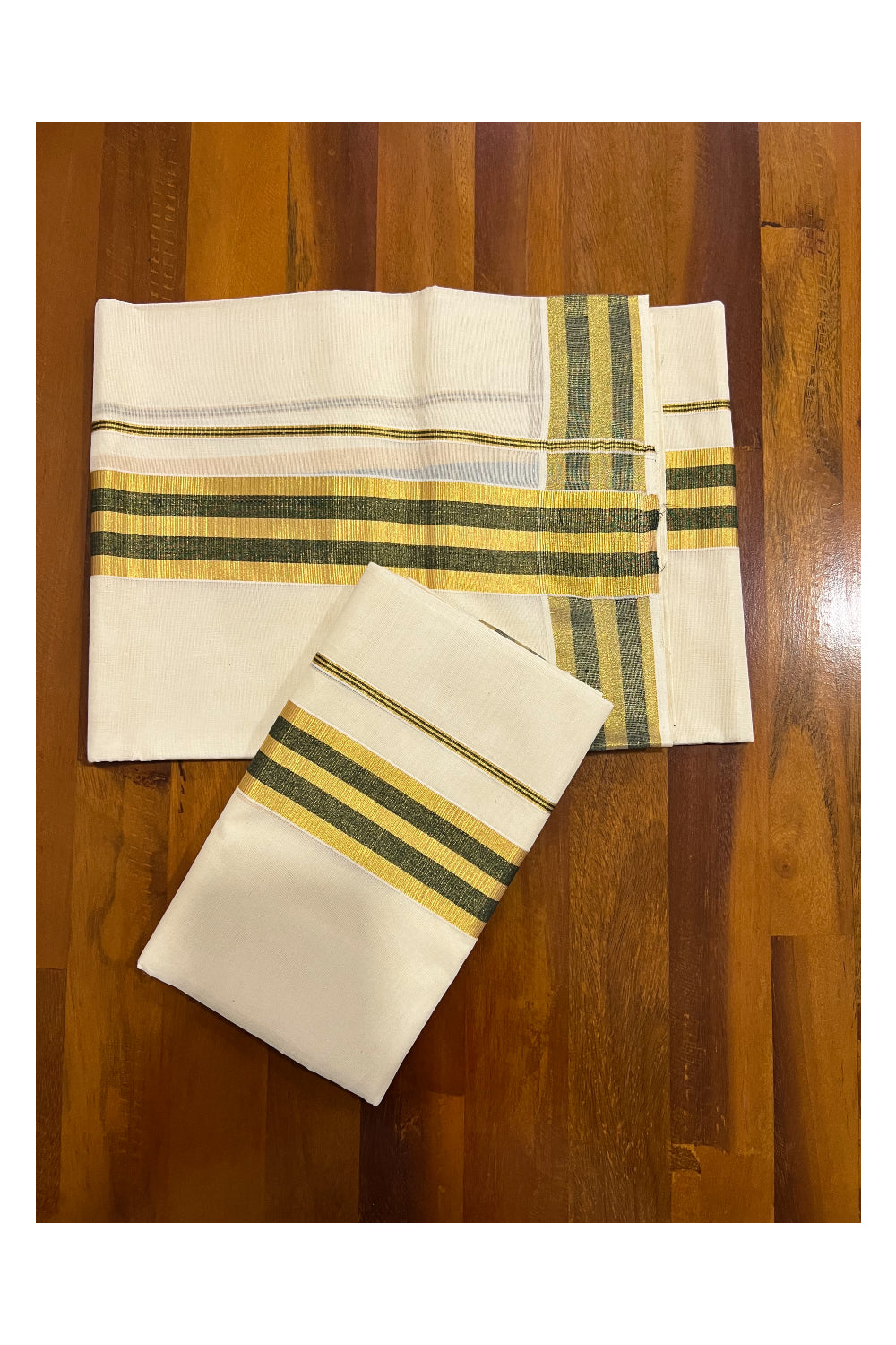 Pure Cotton Kerala Single Set Mundu (Mundum Neriyathum) with Green and Kasavu Line Border