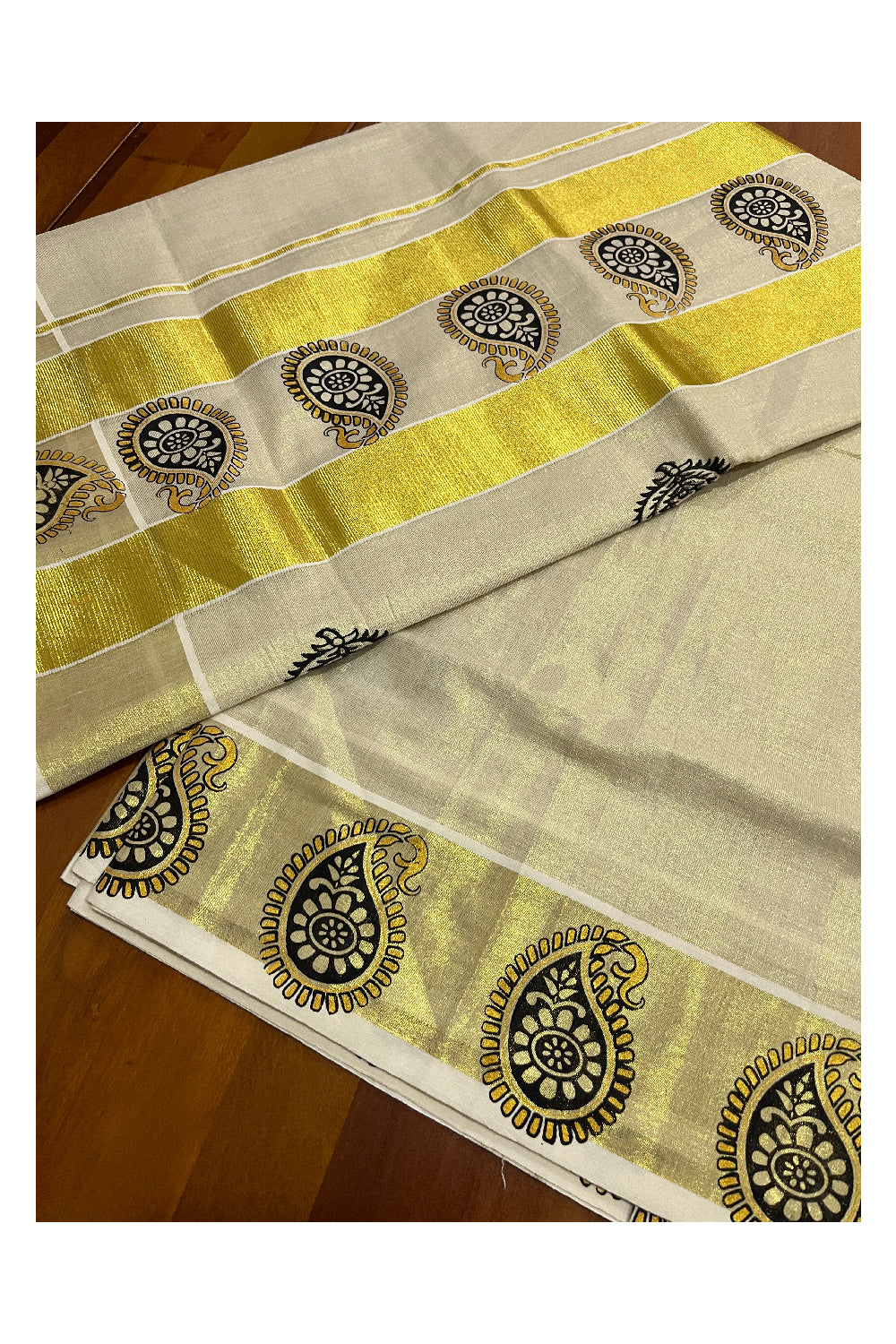 Kerala Tissue Kasavu Black Paisley Block Printed Design Saree