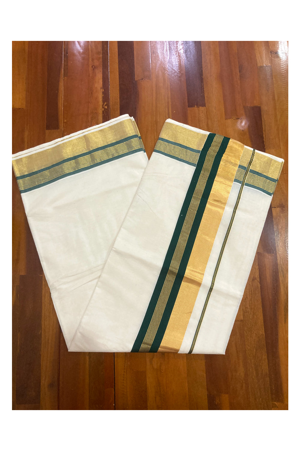 Kerala Pure Cotton Plain Saree with Kasavu and Green Border