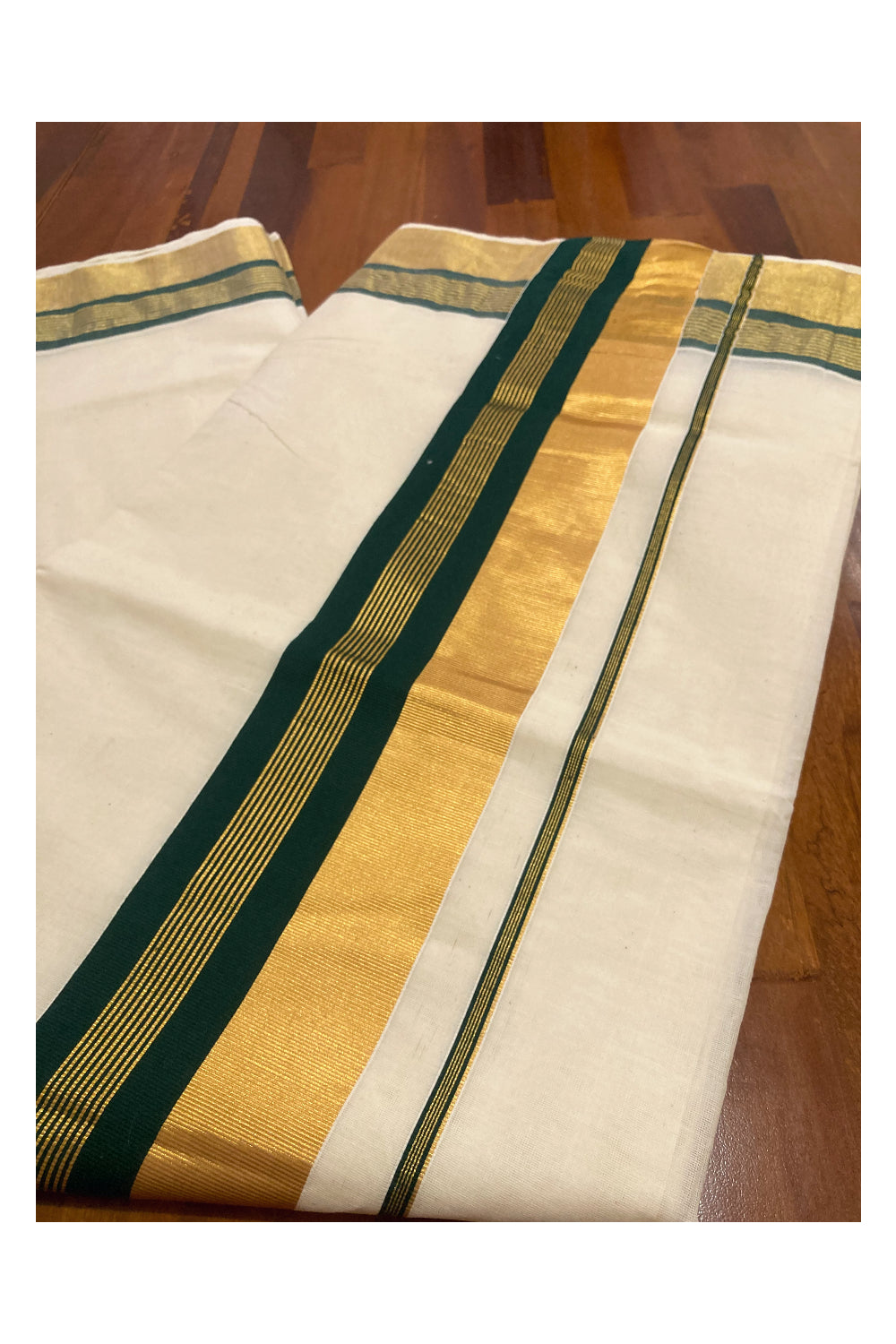 Kerala Pure Cotton Plain Saree with Kasavu and Green Border