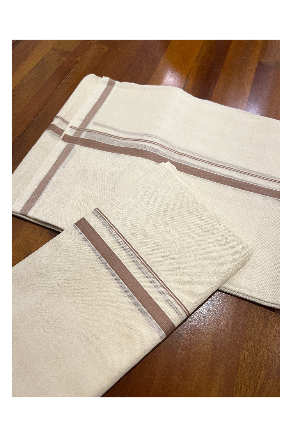 Southloom™ Premium Handloom Mundum Neriyathum (Set Mundu) with 0.5 inch Beige Border (Weaver: Jaya)