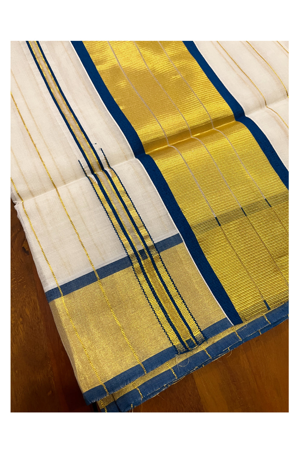 Southloom™ Original Handloom Cotton Saree with Blue Border and Kasavu Lines Across Body