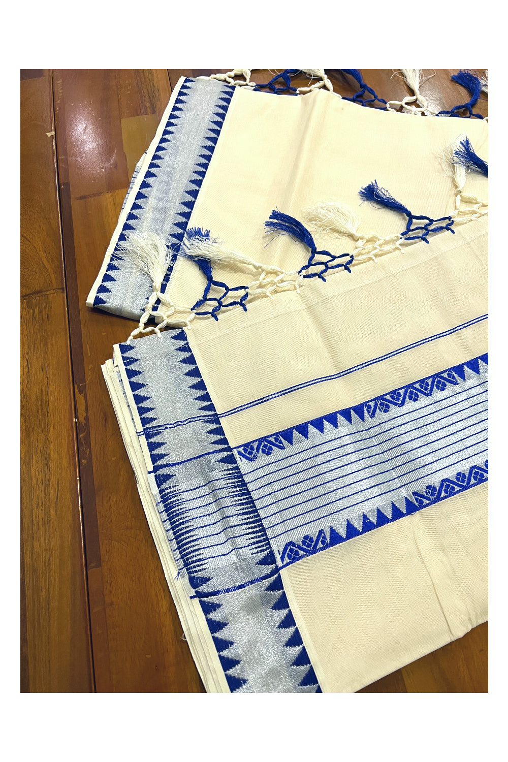 Pure Cotton Kerala Saree with Blue Temple Woven Works on SIlver Kasavu Border