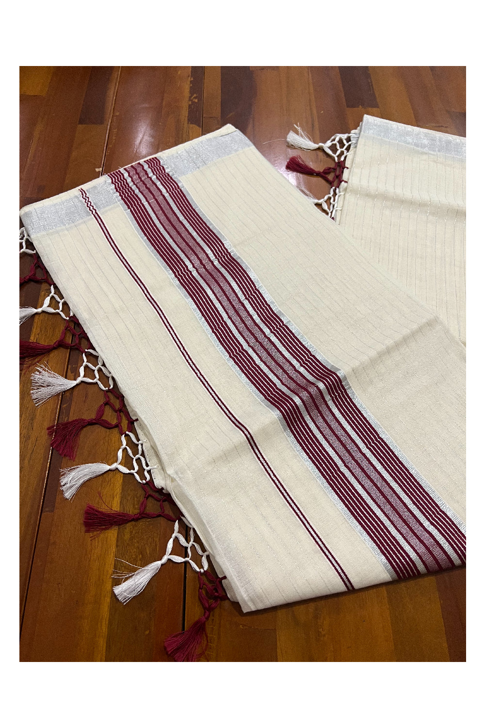 Pure Cotton Kerala Silver Lines Saree with Maroon and Silver Pallu