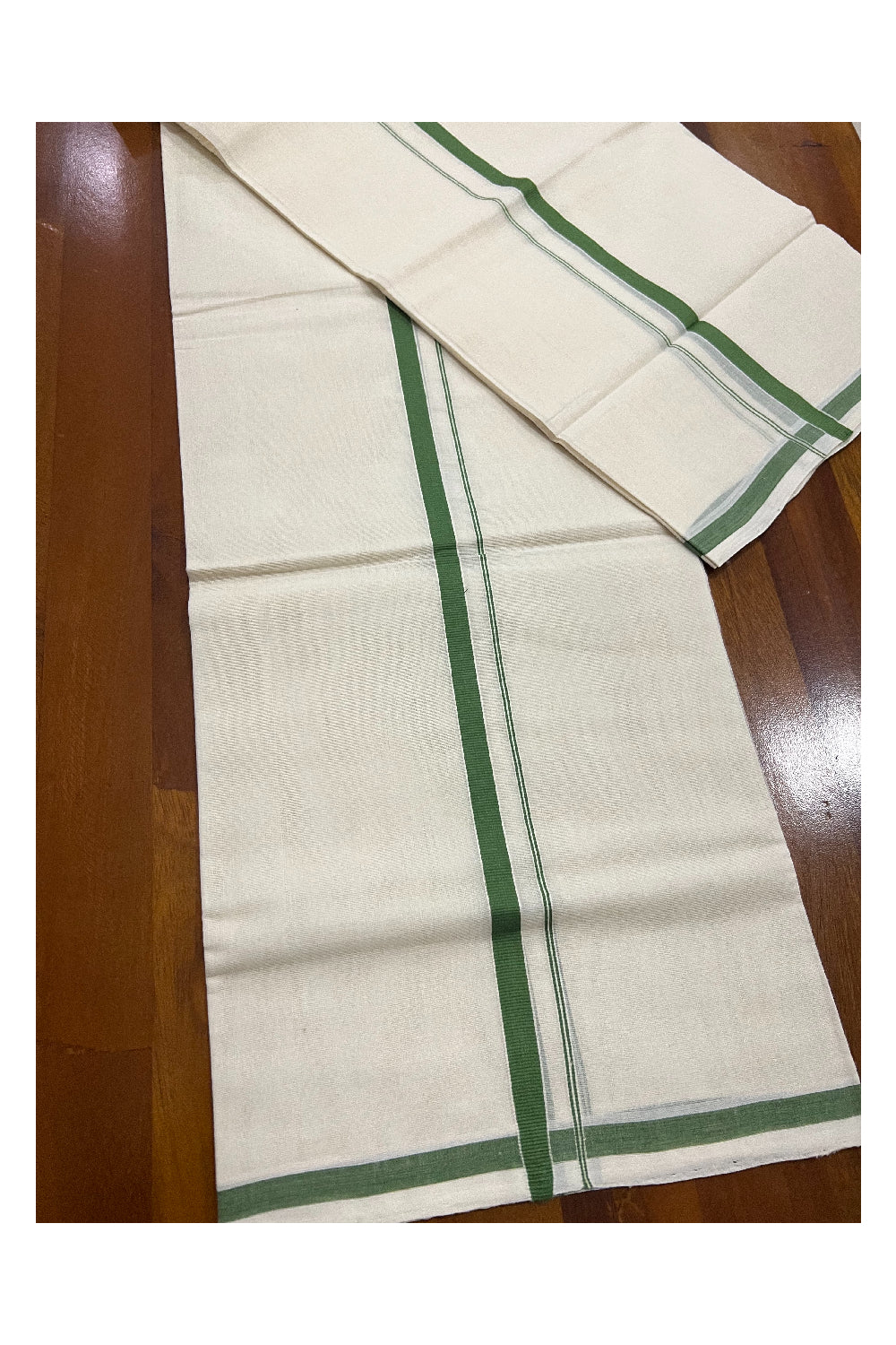 Southloom™ Premium Handloom Mundum Neriyathum (Set Mundu) with 0.5 inch Green Border (Weaver: Jaya)