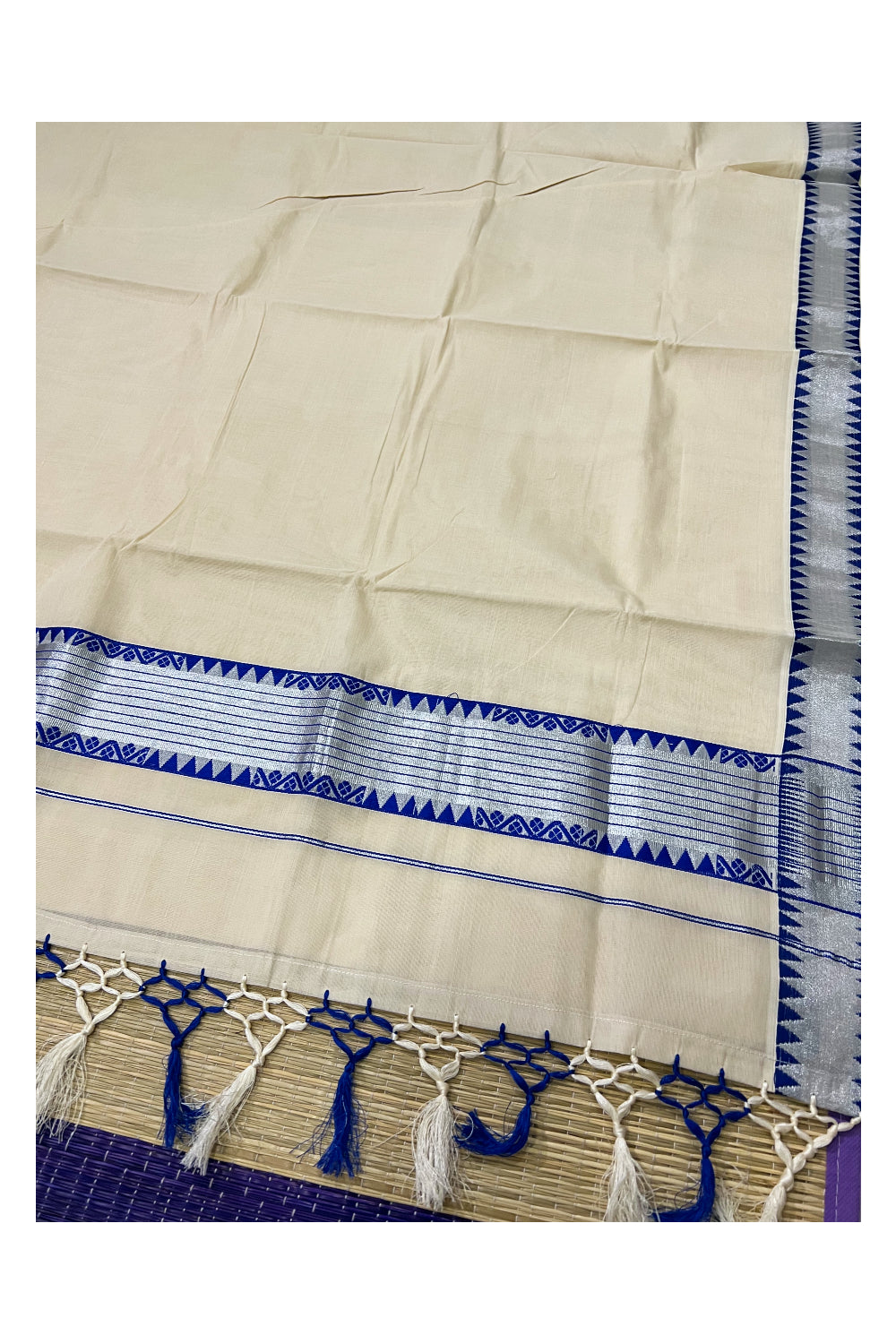 Pure Cotton Kerala Saree with Blue Temple Woven Works on SIlver Kasavu Border