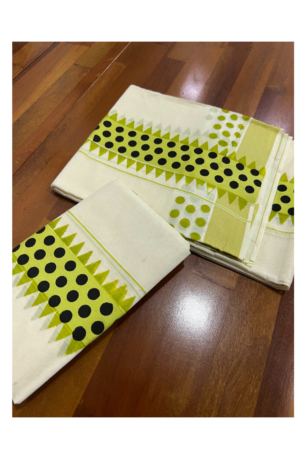 Kerala Cotton Set Mundu (Mundum Neriyathum) with Black Polka Block Prints in Bright Green Temple Border