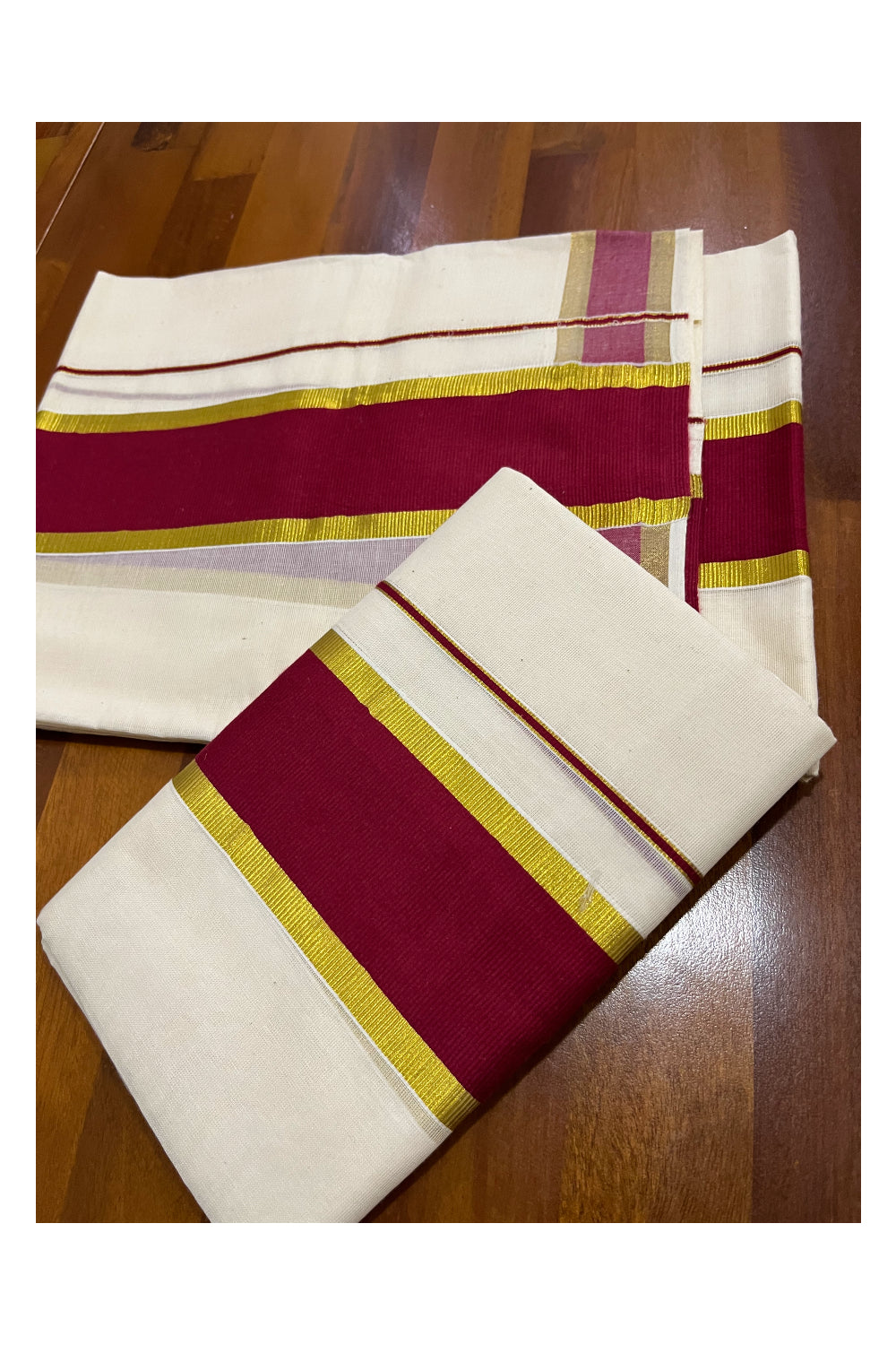 Pure Cotton Kerala Single Set Mundu (Mundum Neriyathum) with Red and Kasavu Border 2.80 Mtrs