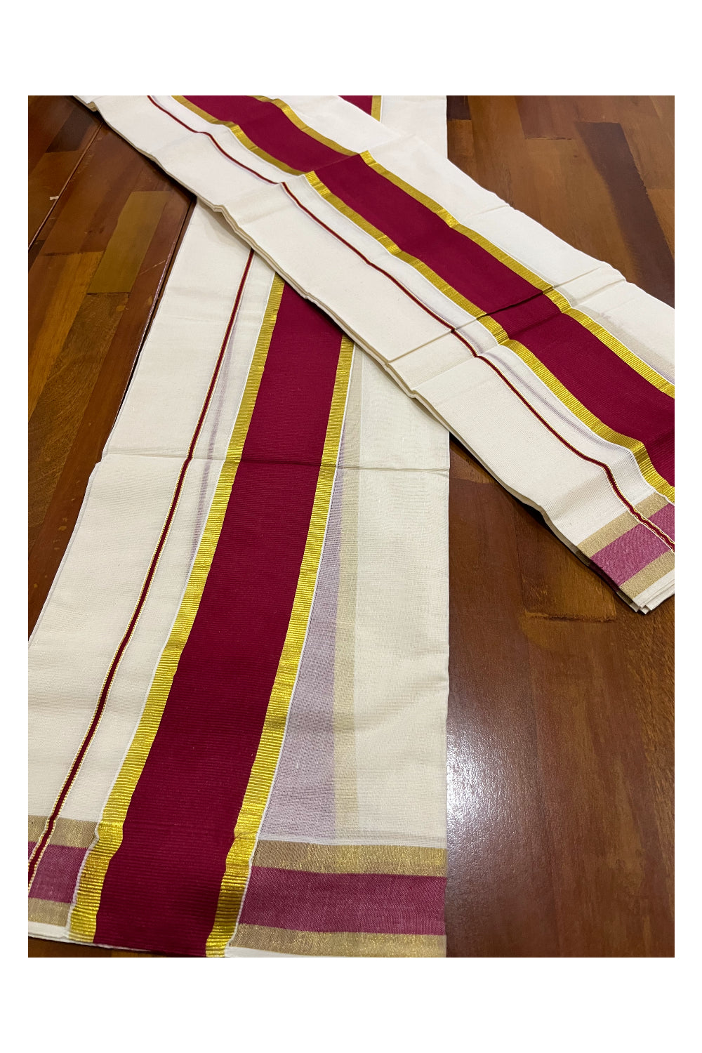 Pure Cotton Kerala Single Set Mundu (Mundum Neriyathum) with Red and Kasavu Border 2.80 Mtrs