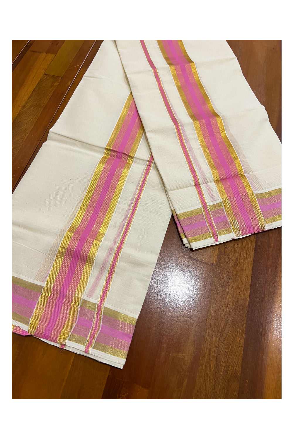 Kerala Cotton Mundum Neriyathum Single (Set Mundu) with Pink and Kasavu Border 2.80 Mtrs