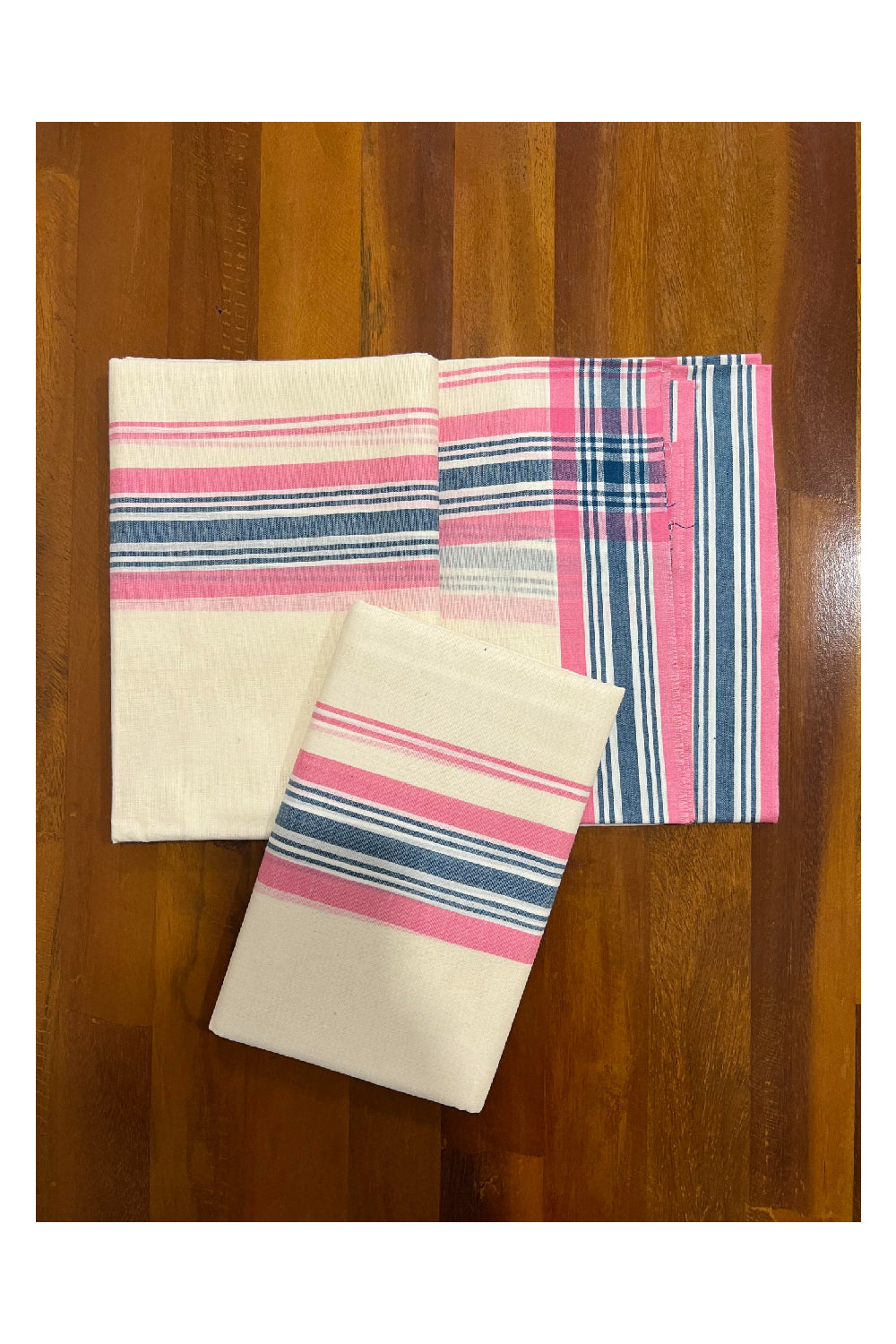 Kerala Cotton Mundum Neriyathum Single (Set Mundu) with Mulloth Design Pink and Blue Border (Extra Soft Cotton)