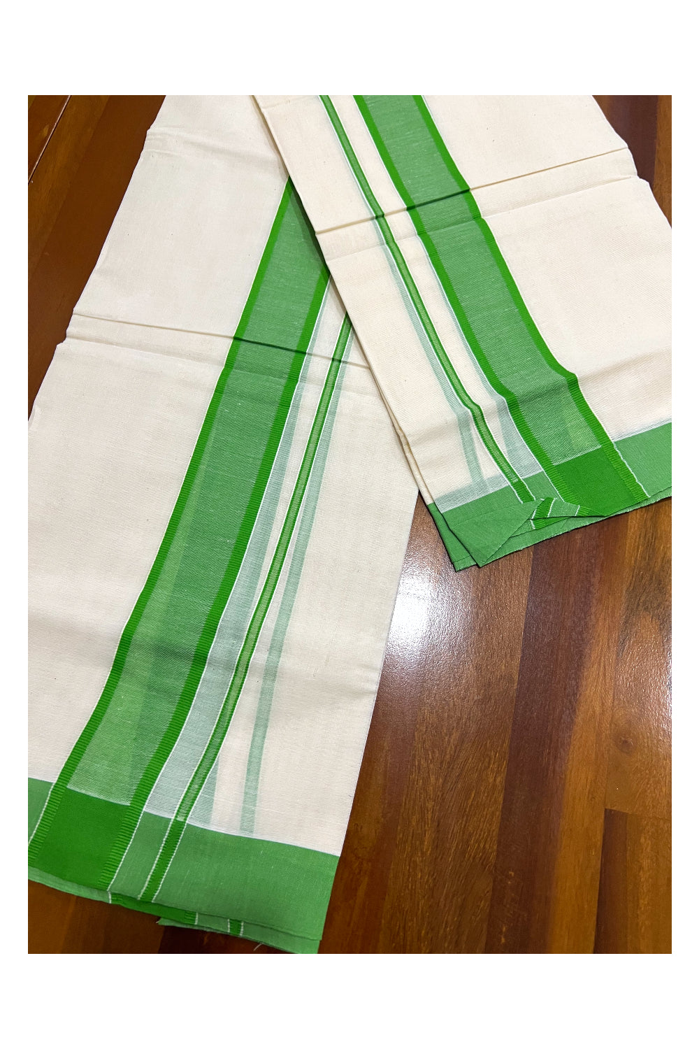 Kerala Cotton Mundum Neriyathum Single (Set Mundu) with Light Green Border