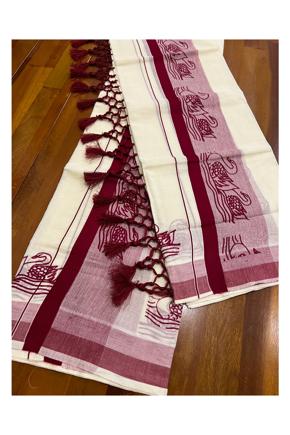 Kerala Cotton Mundum Neriyathum Single (Set Mundu) with Maroon Swan Block Print Border and Tassels Work
